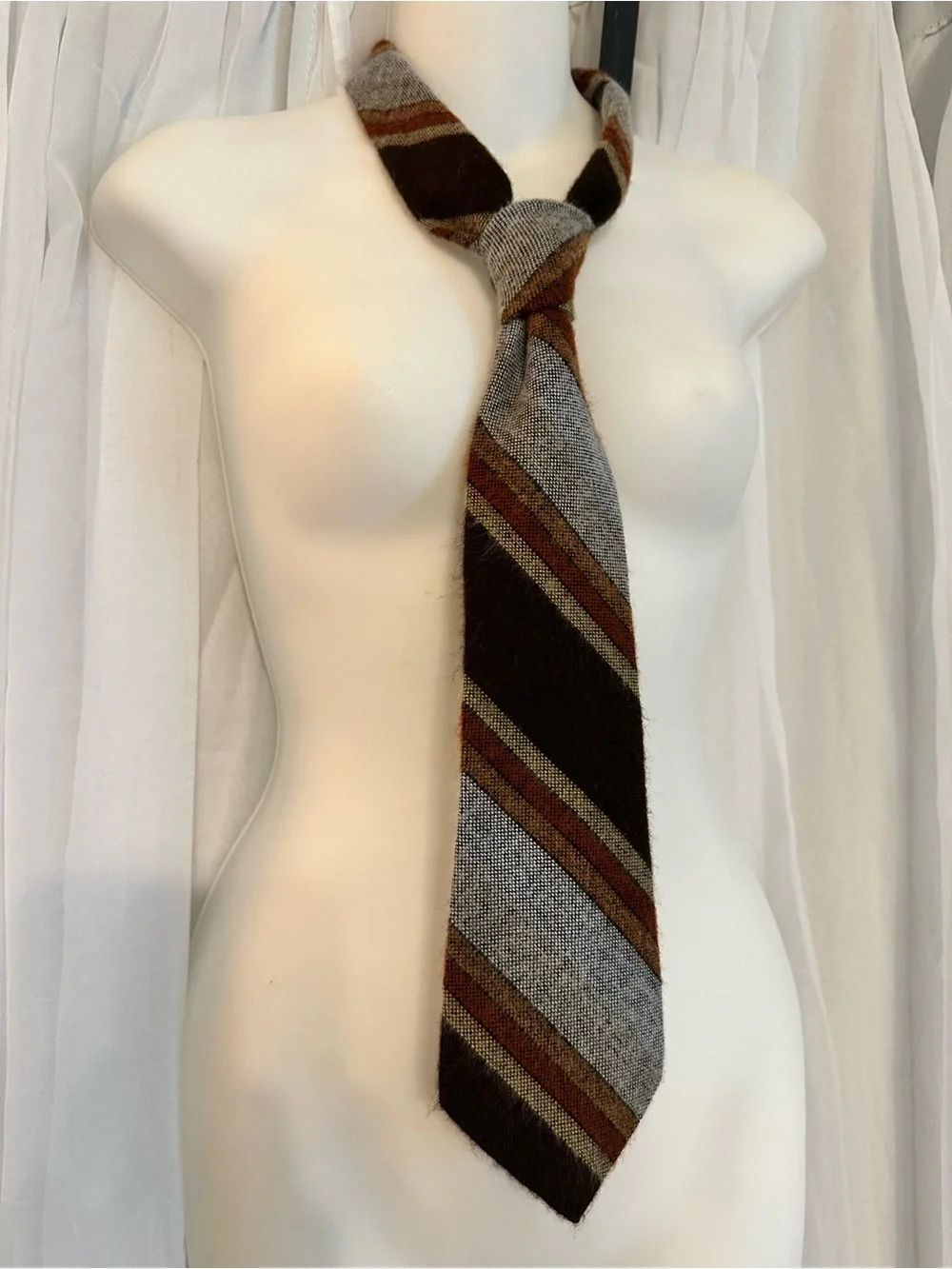 Knights Lynn classic striped